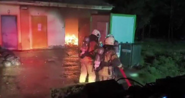 Diyarbakır'da Onkoloji Tıbbi Atık Deposunda Yangın Panik Yarattı