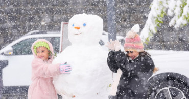 Diyarbakır'da Tarihi Mekanlar Karla Büyülendi