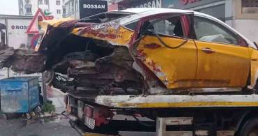 Diyarbakır'da Ticari Taksinin 3 Araca Çarpması Sonucu Kaza