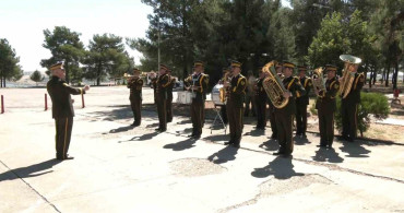 Diyarbakır'da Türk Kara Kuvvetleri'nin 2235'inci kuruluş yıl dönümü kutlandı