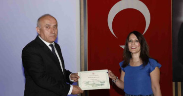 Diyarbakır'da uygulamalı ipek böcekçiliği eğitimi sertifika takdim töreni düzenlendi