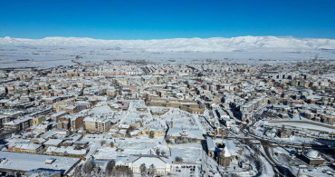 Doğu Anadolu'da Kar Yağışı ve Soğuk Hava Etkili