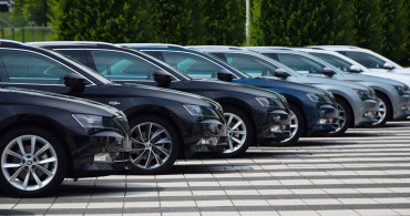 Dolar Kurundaki Düşüş Sonucu İkinci El Araçlarda Fiyat İndirimi Yaşanacak mı?
