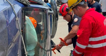 Dörtyol'da takla atan otomobilin sürücüsü yaralandı