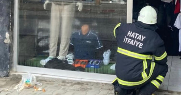 Dörtyol'da Yangın Paniği: İş Yeri Kısa Sürede Kontrol Altına Alındı