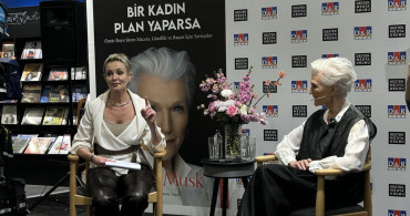 Dr. Maye Musk İstanbul'da Okurlarıyla Buluştu