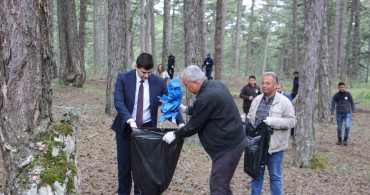 Dumlupınar'da Çevre Temizliği Etkinliği