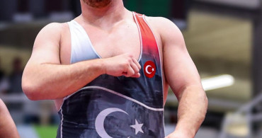Dünya 23 Yaş Altı Güreş Şampiyonası'nda Madalya Sevincimiz