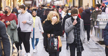 Dünya Sağlık Örgütü'nden Kokutan Açıklama: Omicron Avrupa'nın Yarısını Vuracak