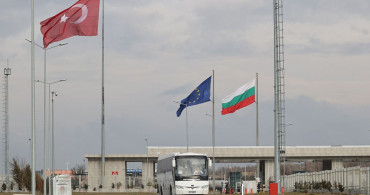 Dünya Türkiye'yi ibretle izledi: Ukrayna'da Türk vatandaşı farkı