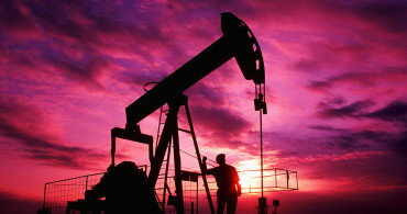 Dünyada Petrol Fiyatlarının Yükselişi Altını Nasıl Etkiledi?