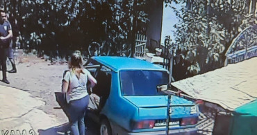 Dur ihtarına uymayan sürücü, kadınları araçta bırakıp kaçtı