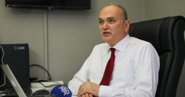 Düzce Belediye Başkanı Faruk Özlü, Anadolu Ajansı'nın Oylamasına Katıldı