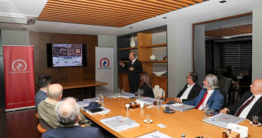 Düzce Belediye Başkanı Özlü, Siyasi Parti İl Başkanlarıyla Buluştu