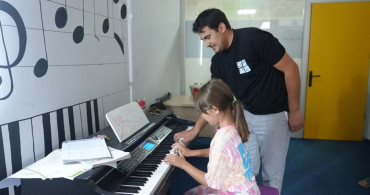 Düzce Belediyesi çocuk üniversitesi 2026'nın ilk yarısını etkinliklerle geçirdi