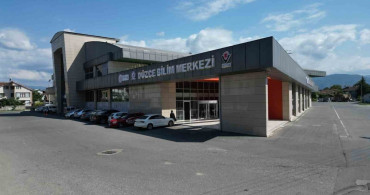 Düzce Belediyesi’nden Öğrencilere Akademik Destek Projesi