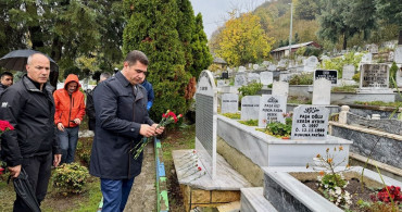 Düzce Depremi'nde Kaybedilenler Anıldı
