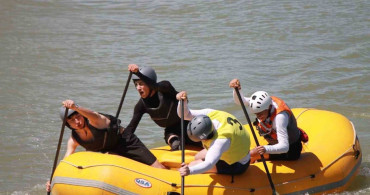 Düzce Okulları Raftingde Türkiye Şampiyonasında Öne Çıktı