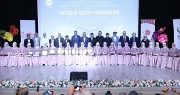 Düzce'de 40 hafız için icazet merasimi gerçekleştirildi