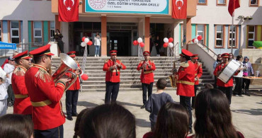 Düzce'de Dünya Otizm Farkındalık Günü Coşkusu
