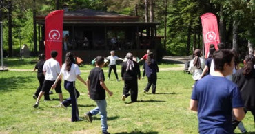 Düzce'de Gençler Doğa ile Buluştu