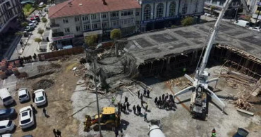Düzce'de İnşaatta Kalıp Çökmesi: 1 Yaralı