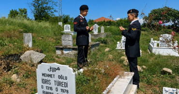 Düzce'de İstiklal Madalyalı Gazilerin Kabirlerine Saygı Projesi