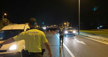 Düzce'de jandarma ve polis ekipleri 26 bin 783 kişiyi sorguladı