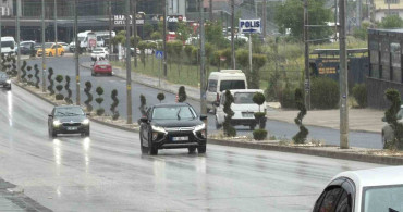 Düzce'de sabah saatlerinde etkili yağışlar