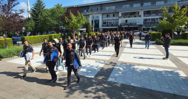 Düzce'de Staj Dolandırıcılığı: 9 Kişi Tutuklandı