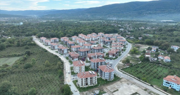 Düzce'de TOKİ Projesi ile Yeni Evler Sahiplerini Buldu