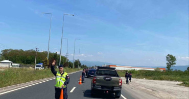 Düzce'de Trafik Denetimlerinde Bin 706 Sürücüye Ceza