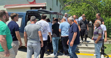 Düzce'de trafik kazasında hayatını kaybeden Metin Sarıbaş son yolculuğuna uğurlandı
