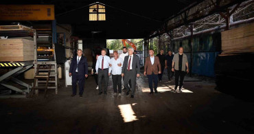 Düzce’de yanan orman ürünleri fabrikasında inceleme yapıldı