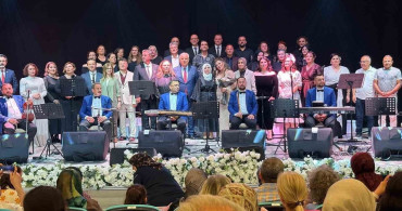 Düzce'de Yeşilçam Melodileriyle Dolu Bir Akşam