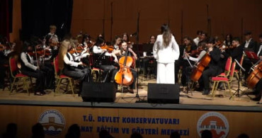Edirne Lisesi'nde Unutulmaz Konser Gecesi