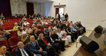 Edirne'de Anneler Günü'nde Koruyucu Aile Programı Düzenlendi