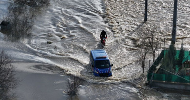 Edirne'de Meriç Nehri Taşkın Tehlikesi Oluşturuyor