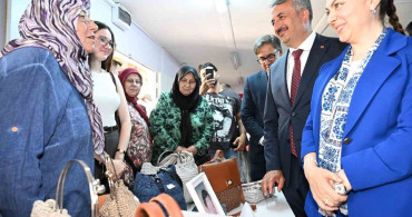 Edirne'de şehit ailelerinin el emeği göz nuru ürünleri sergilendi