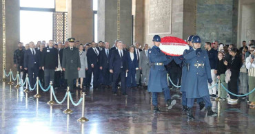 Edremit Belediyesi Anıtkabir'de