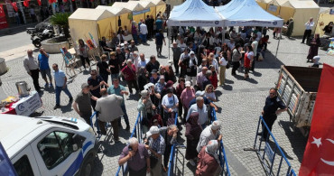 Edremit Belediyesi'nden Ücretsiz Ata Tohumu Fide Dağıtımı