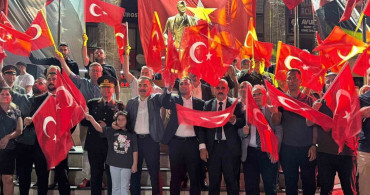 Edremit'te 15 Temmuz anma etkinlikleri coşkuyla gerçekleşti
