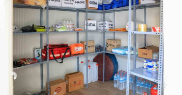 Efeler Belediyesi'nin Afet Konteyneri Desteği