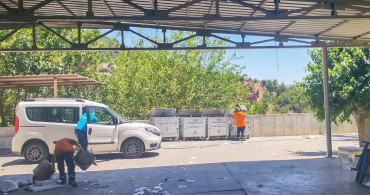 Efeler'de düğün alanlarında temizlik çalışması