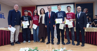 Efeler'de İklim Krizi Mücadelesi İçin Münazara Düzenlendi