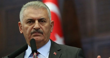 Ege Denizi Gerginliği! Yunan Bayrağı İndirildi