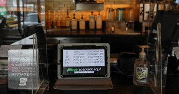 El Salvador'da Binlerce Kişi Bitcoin’i Protesto Etti