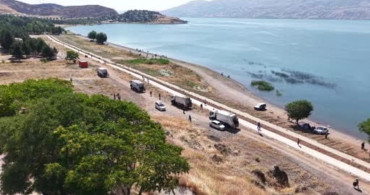 Elazığ'da Hazar Gölü çevresinde temizlik çalışması yapıldı