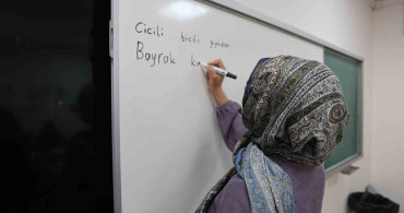 Elazığ'da Okuma Yazma Kurslarına Yoğun İlgi