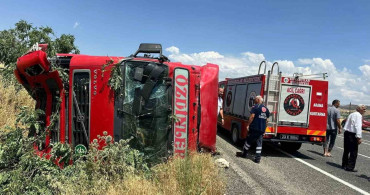 Elazığ'da tır devrildi: 1 yaralı